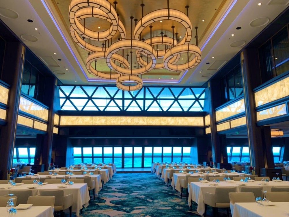 Cruise Dining Cruise Dining